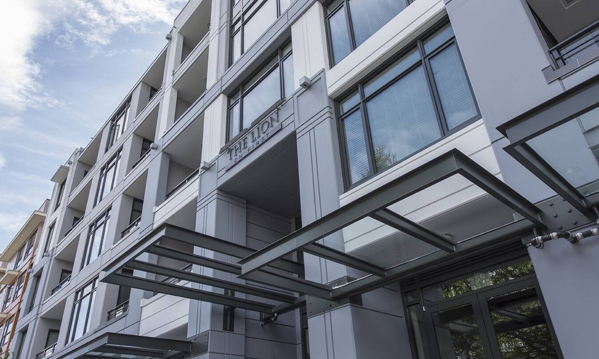 Lower Lonsdale Apartment | Lower Lonsdale Executive 2Bedroom