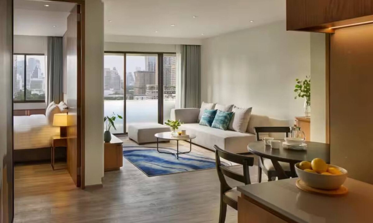 Ratchaprasong Condo | Luxe 2 BR Appt/- Monthly