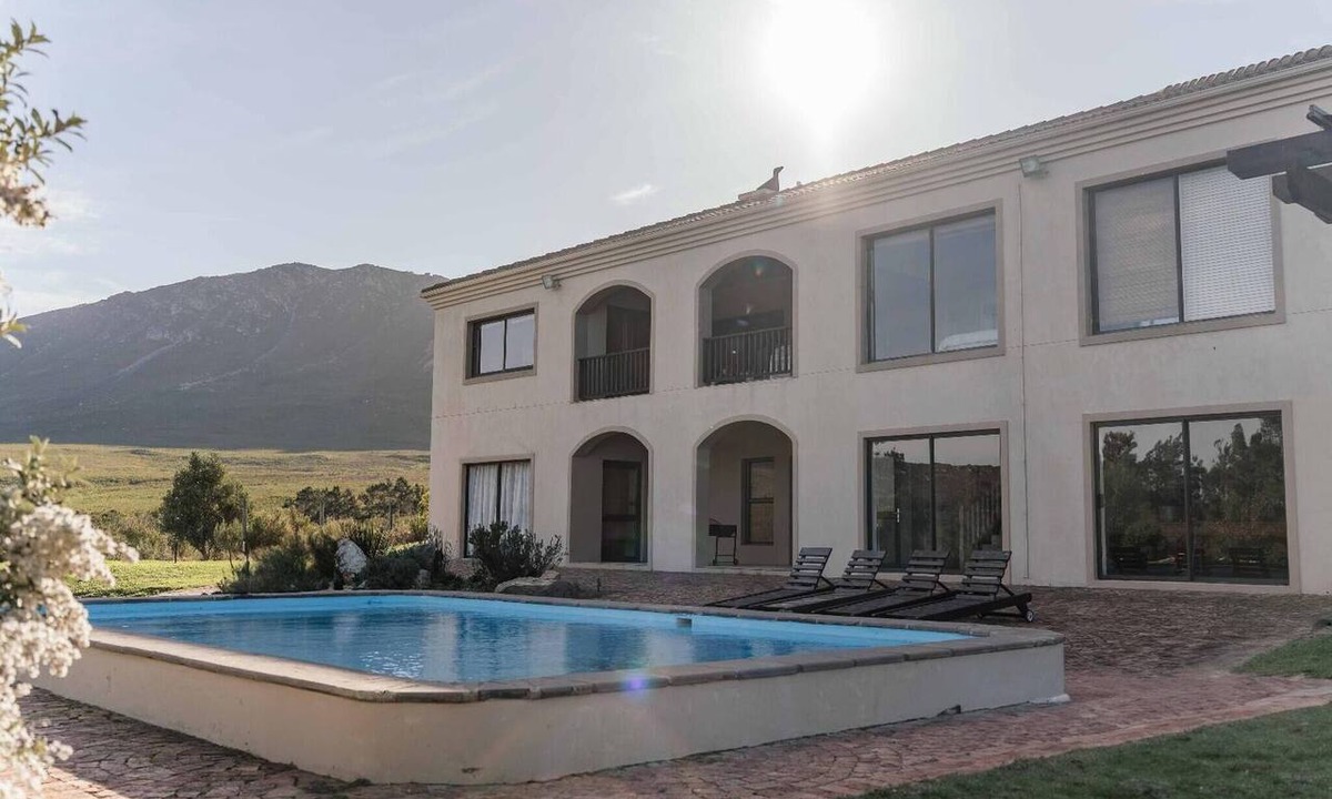 Bot River Villa | Luxury 5-Bedroom Villa with Private Pool & Tennis Court