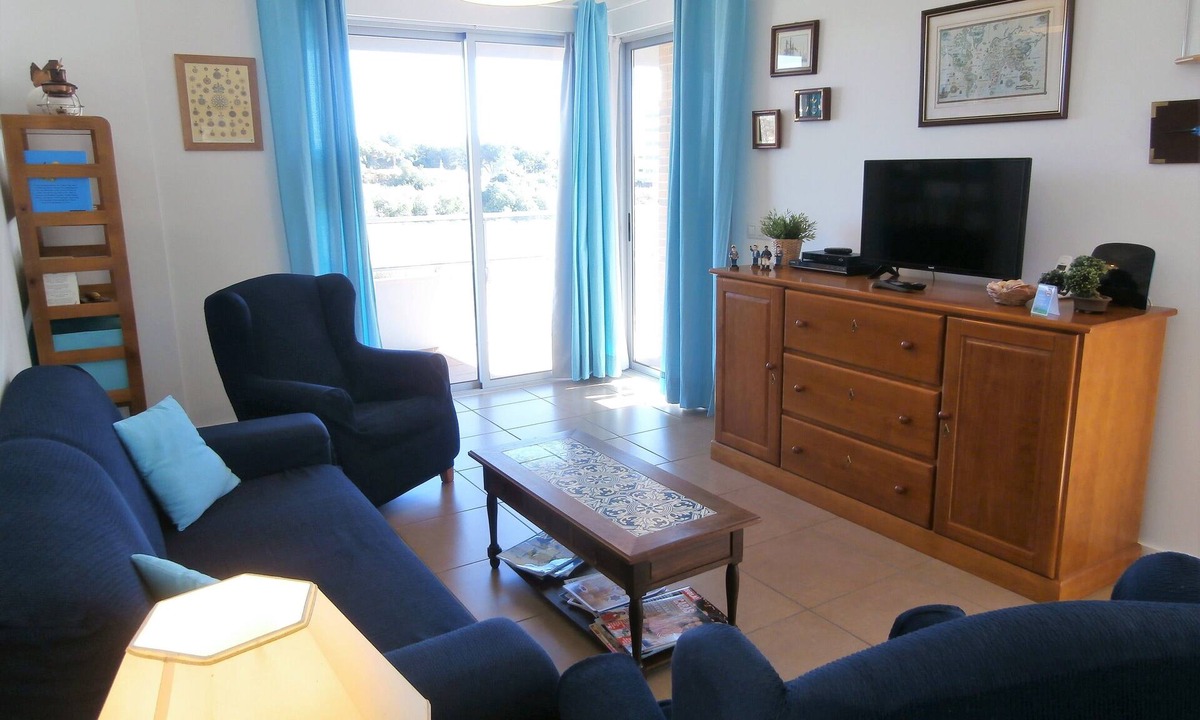 Cavacos Apartment | Luxury apartment in a private condominium, swimming pool, 250m from the beach.