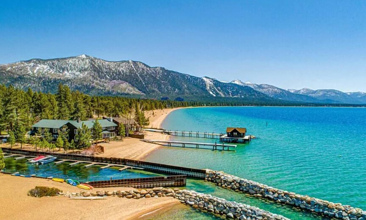 Elk Point House | Luxury Elks Club Tahoe Estate MV58