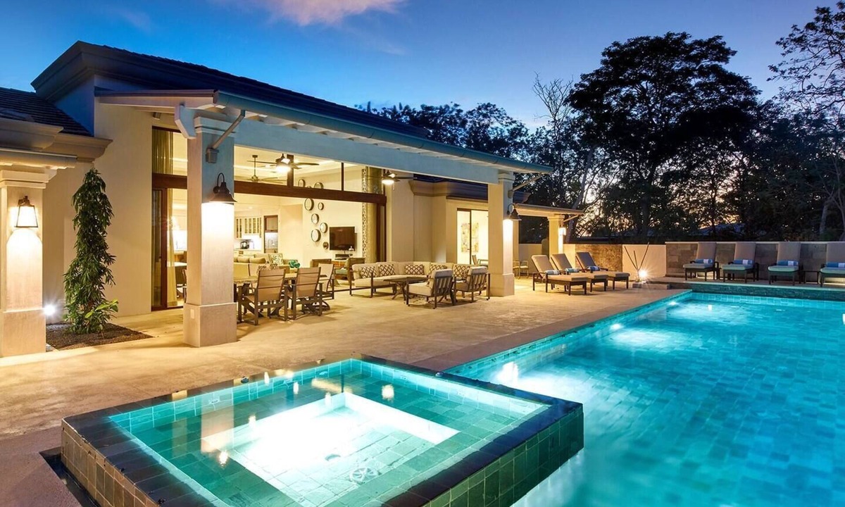 Playa Langosta Villa | Luxury Oceanfront Offering In Gated Community