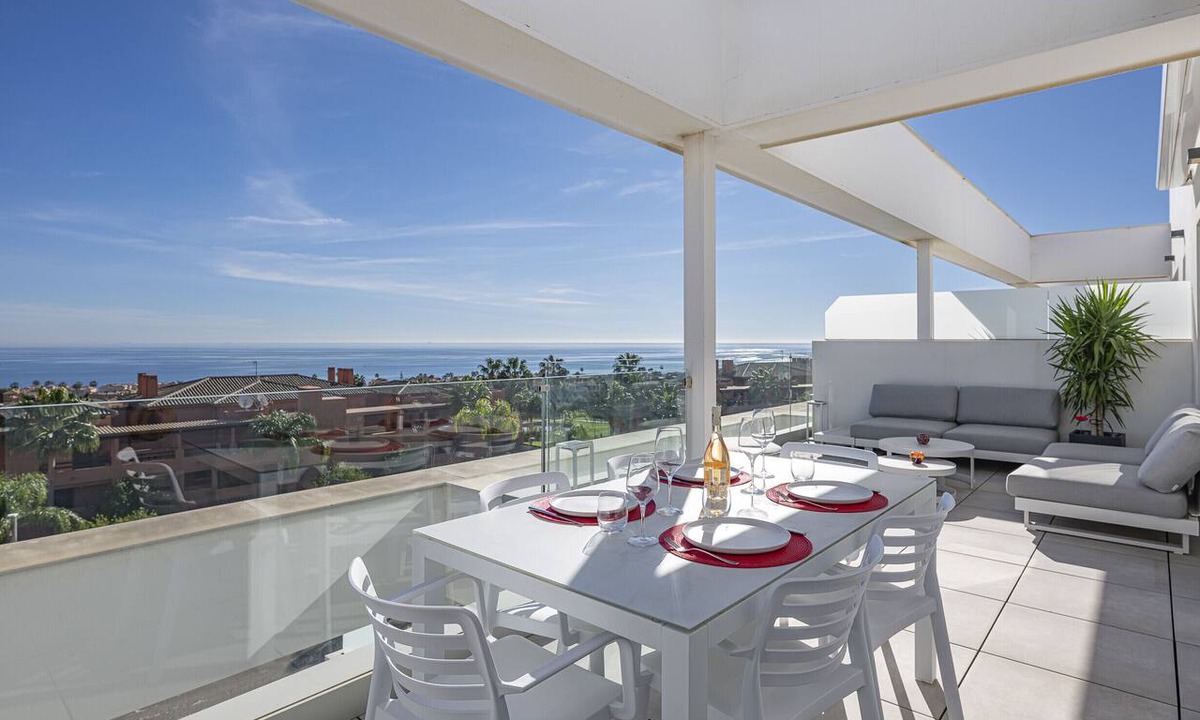 Casares Apartment | Luxury Penthouse with Seaview & Golf 5010