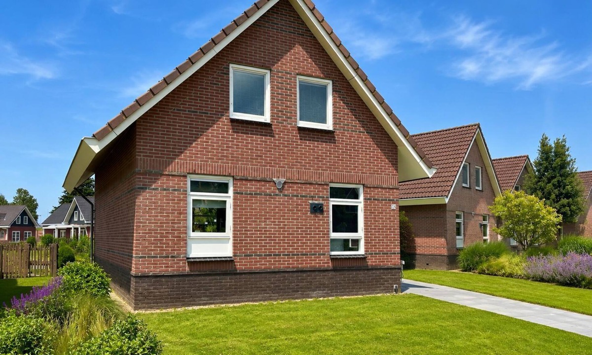 Medemblik House | Luxury restyled bungalow for 6 people