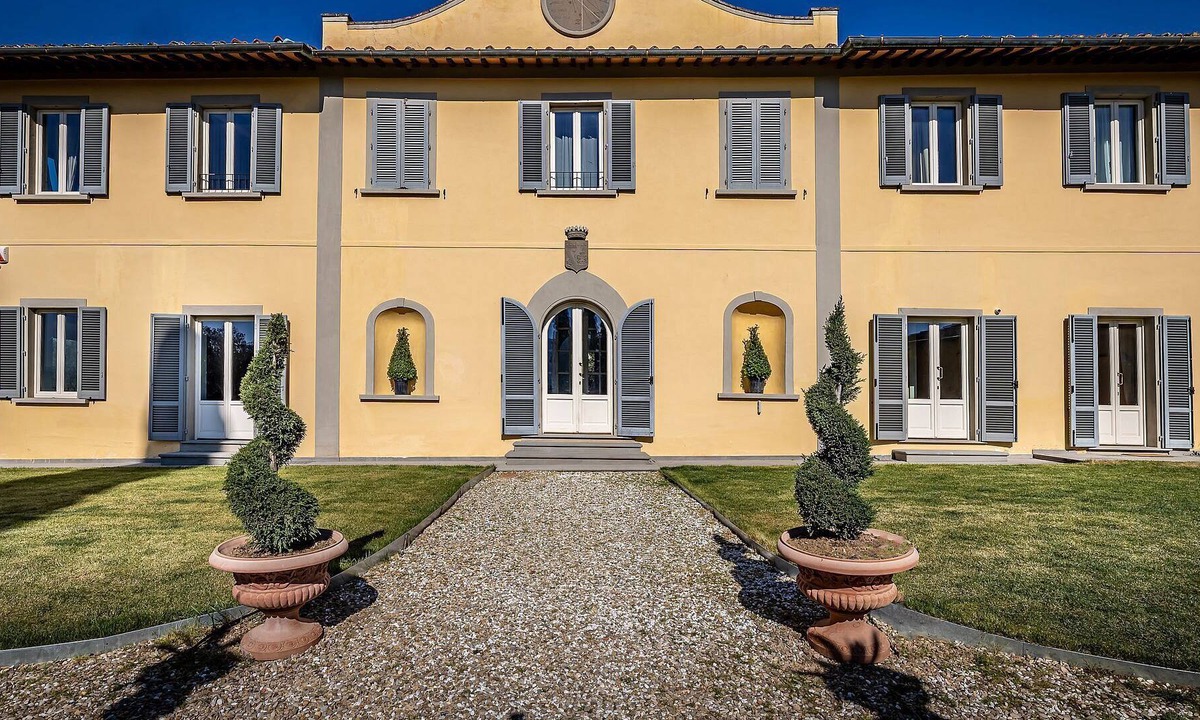 San Jacopo Al Girone Villa | Luxury Villa Tolomei Gucci With Swimming Pool