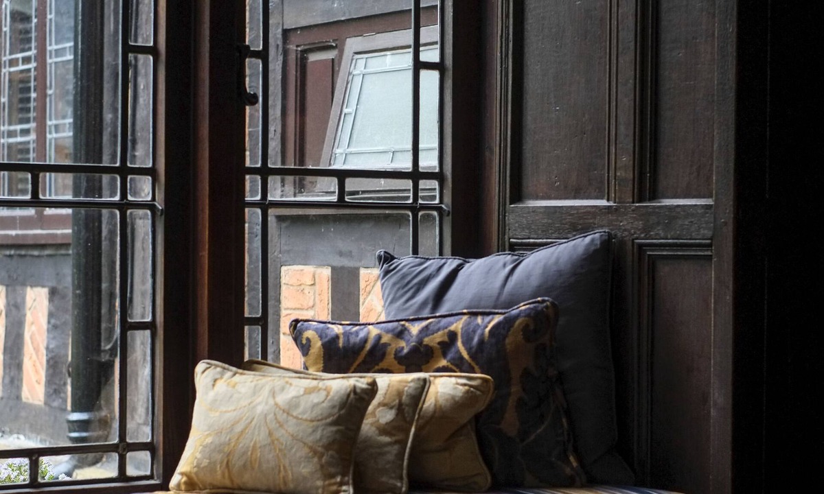 Stratford-upon-Avon Hotel | Macdonald Alveston Manor Hotel & Spa