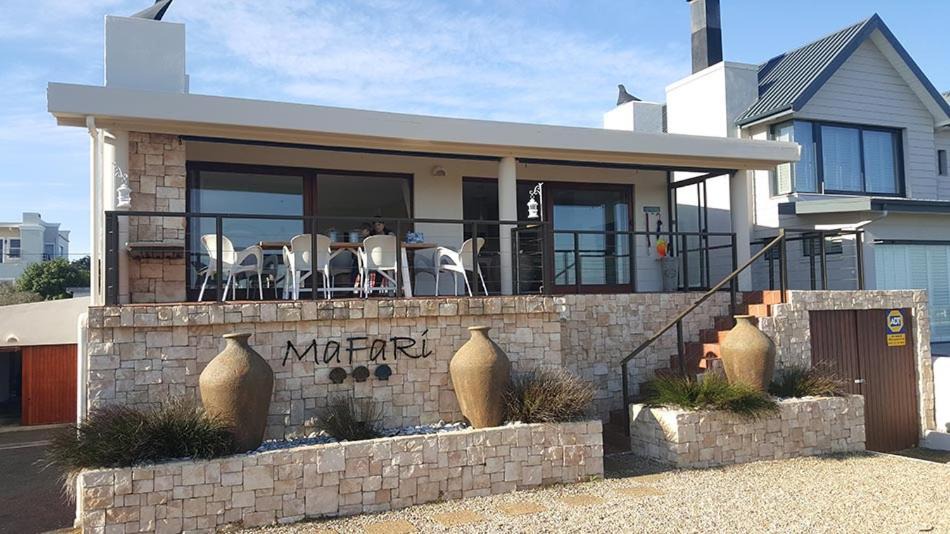 Sandbaai House | Mafari Beach House