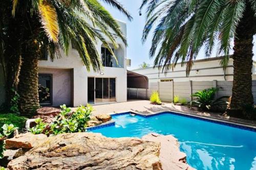 Vereeniging House | Magic garden