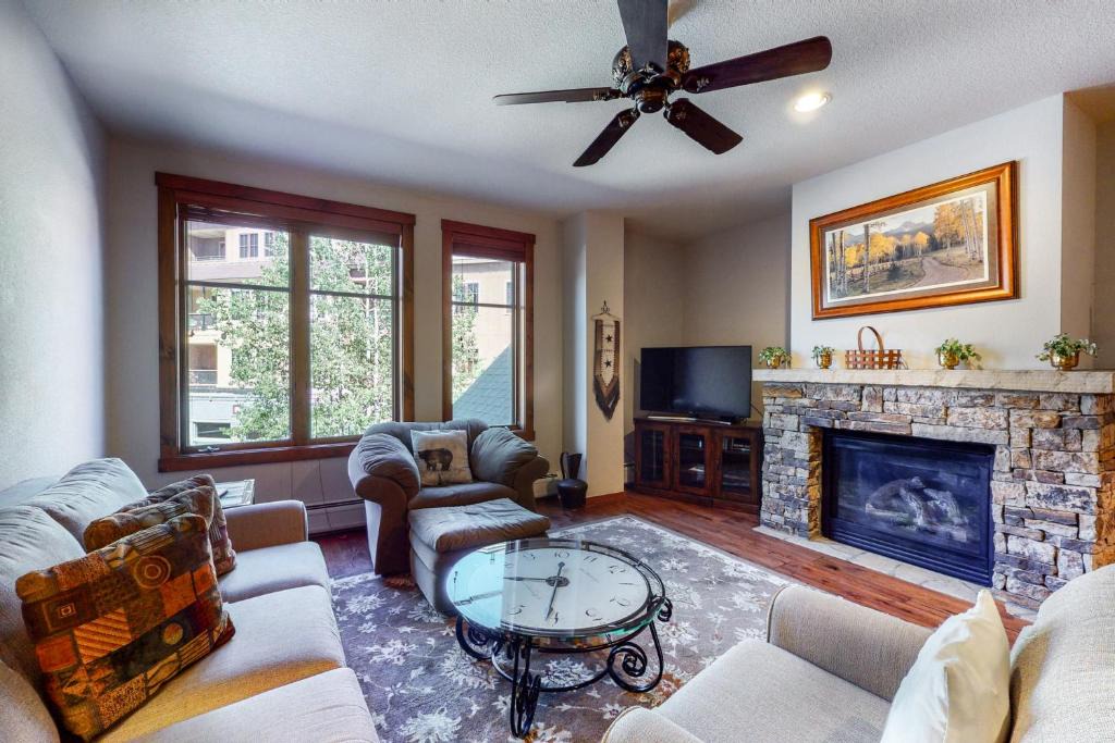 Peak 9 House | Main Street Station III