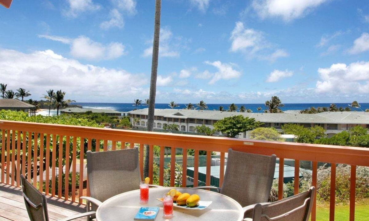 Bayview Condo | Makanui 111 walk to Grand Hyatt By Suite Paradise