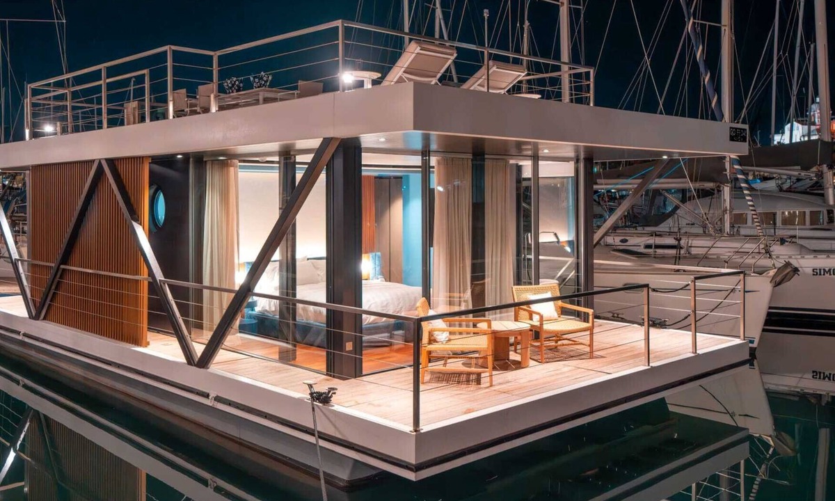 Loano Boat Rental | Marina Suite