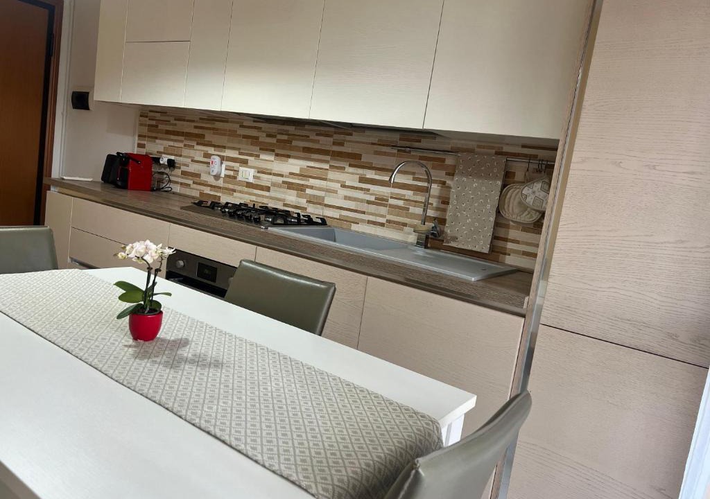 San Donato-San Vitale Apartment | Mattei13