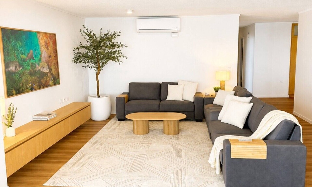 Miami Apartment | Miami Gold Coast- 4 Bedroom Sea View Apartment