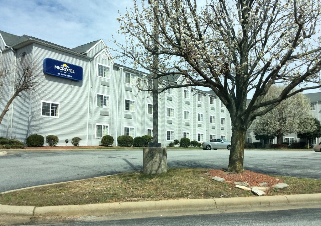 Greensboro Hotel | Microtel Inn by Wyndham Greensboro
