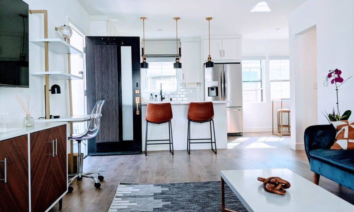 Carlson Park Apartment | Modern Culver City Stay with Balcony & Parking