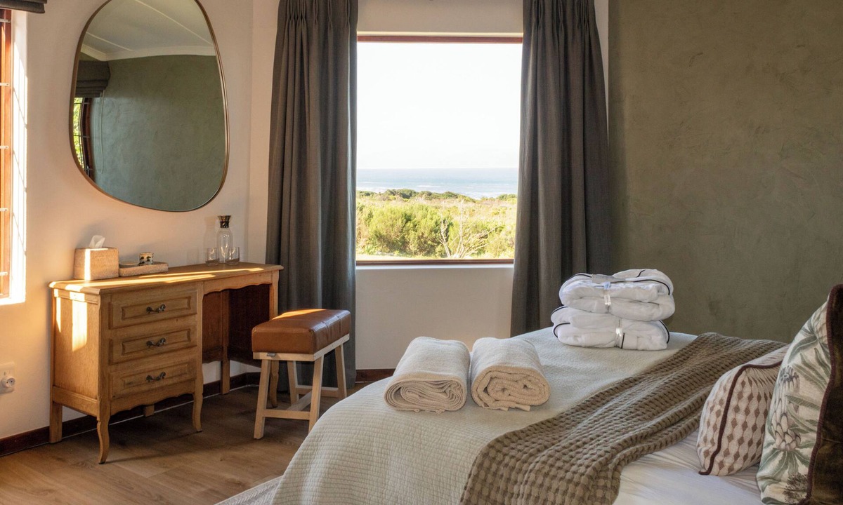 Elgin House | MOS-Fynbos