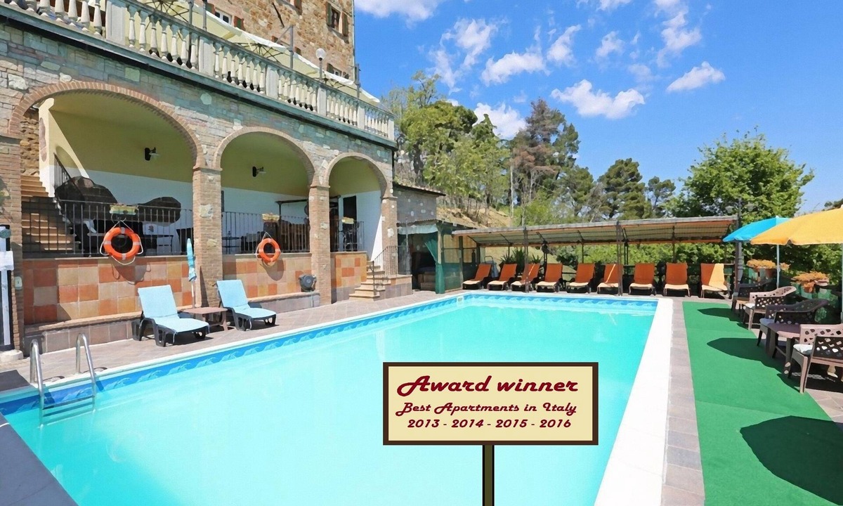 Montecastelli Apartment | (NEW) Apartment (A) with swimming pool, jacuzzi and tennis court in Tuscany.
