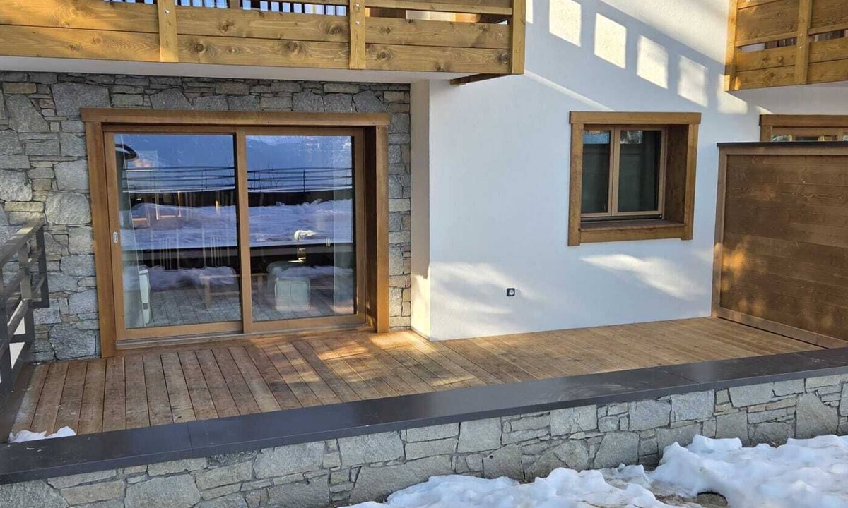 Bisanne 1500 Apartment | New apartment with beautiful view of the Beaufortain mountains