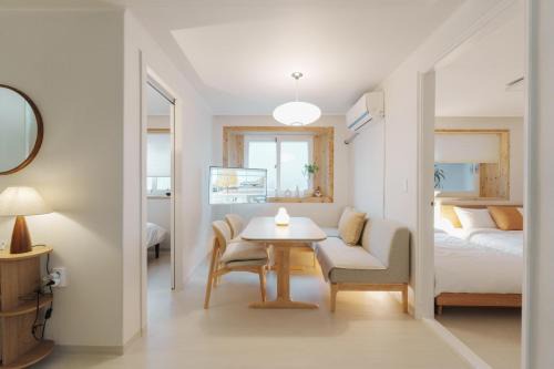 Hyehwa Apartment | NEW#Hyehwa Station#Hansung University Station #3 Rooms 7 People#Jongno#Changgyeonggung Palace#Naksan Park#Bukchon Hanok Village#Jongno#Dongdaemun#Myeongdong