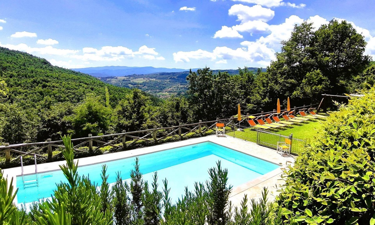 Stia Villa | New! Papiano, character villa, private pool, great views, close to National Park