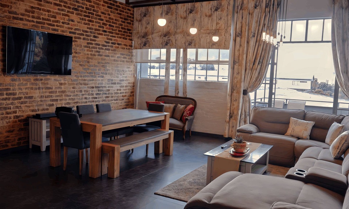 Greater Johannesburg Metropolitan Area Apartment | New York Style Apartment in Secure New Braamfontein Lifestyle Precinct 4 Family