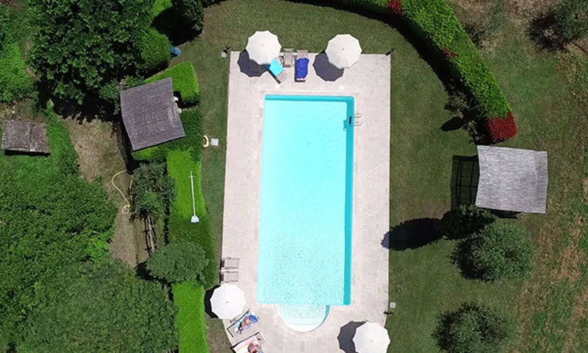 San Macario In Monte Apartment | Nice apartment for 2 people with pool, WIFI, A/C and TV, close to San Gimignano