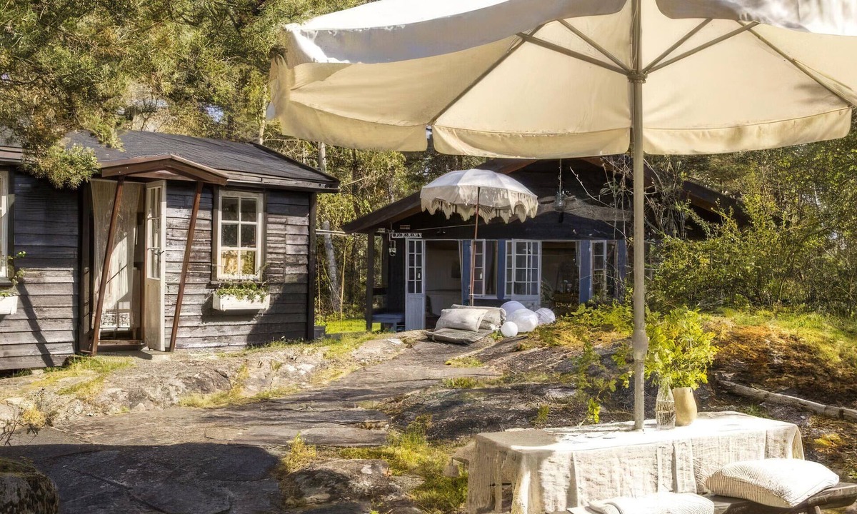 Larvik House | Nice home in Nevlunghavn with WiFi
