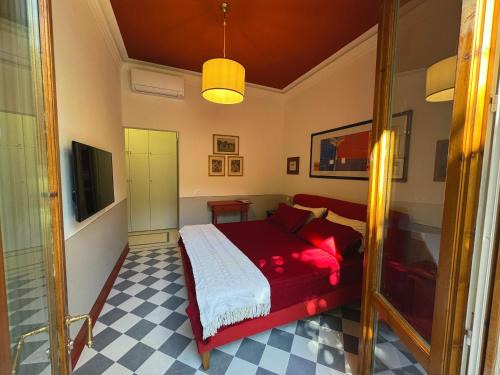 Le Cure House | Notes of Florence - Stylish Suite in an Authentic Area