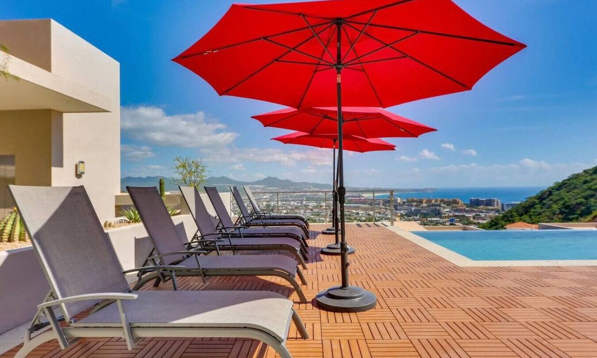 Pedregal Apartment | Ocean View, 2 Infinity Pools, Pedregal, Walkable