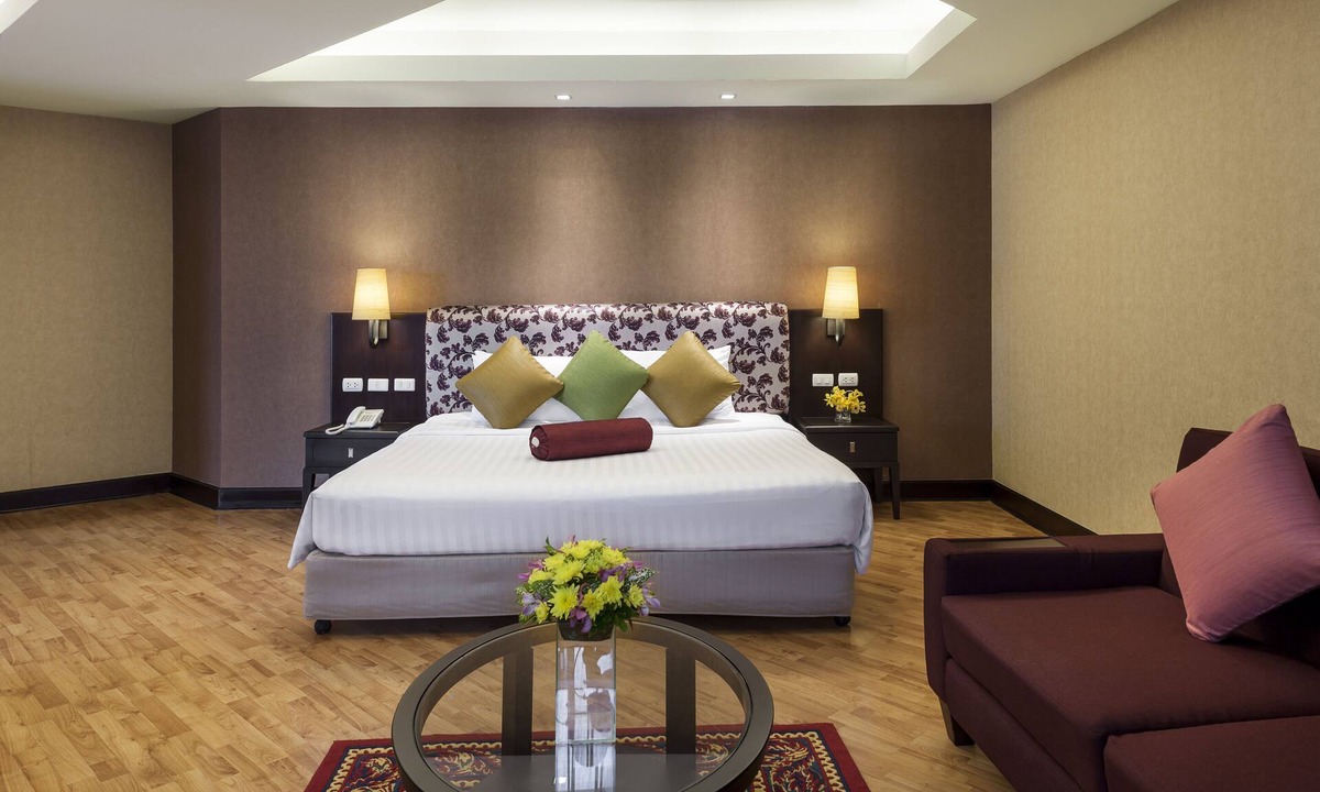 Bangkok Central Business District Apartment | One Bedroom Grand Suite Apartment in the city center (G21)