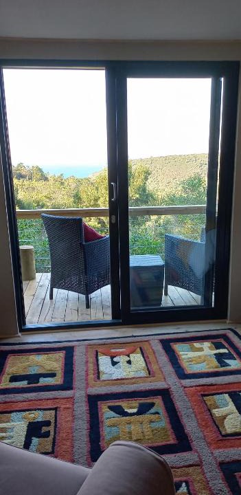 Victoria Bay Apartment | Oriole Serene Self Catering Studio