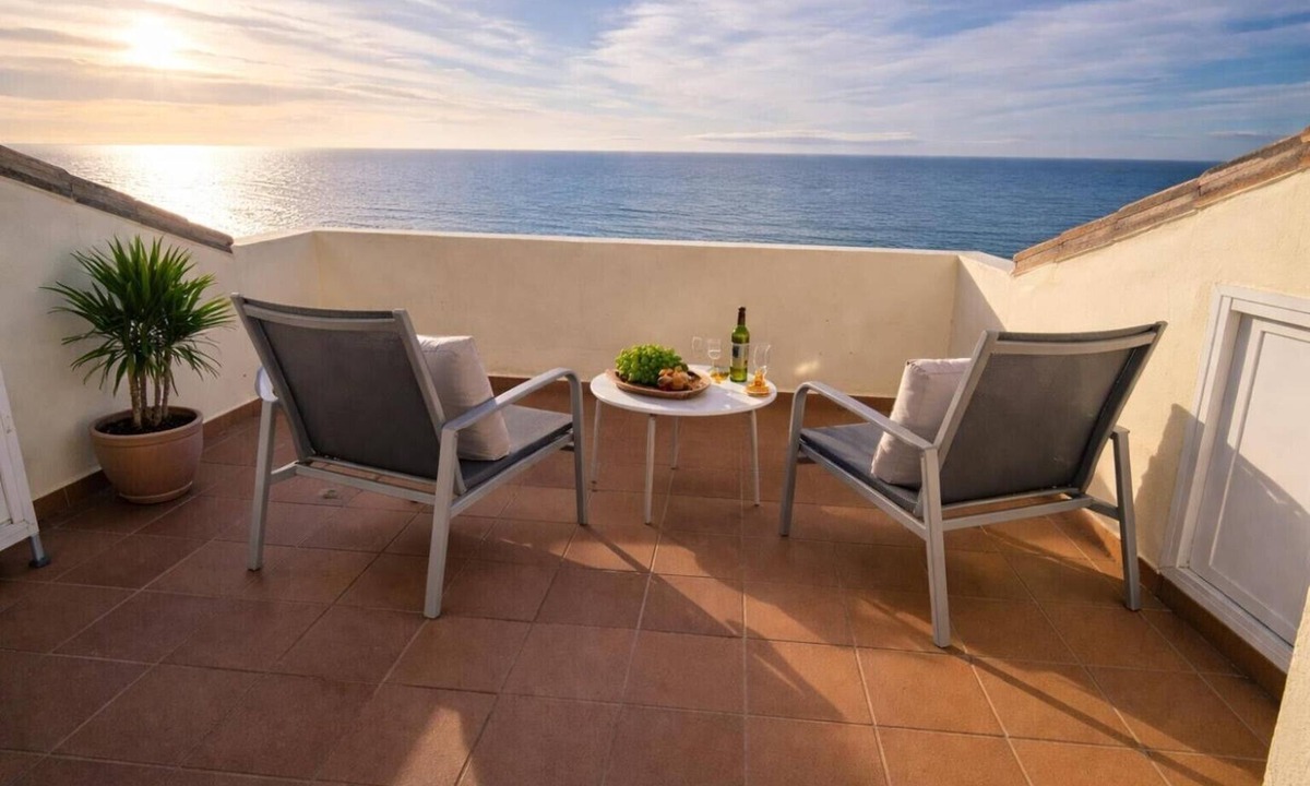 Benalmadena Apartment | Penthouse of Art with Panoramic Sea Views