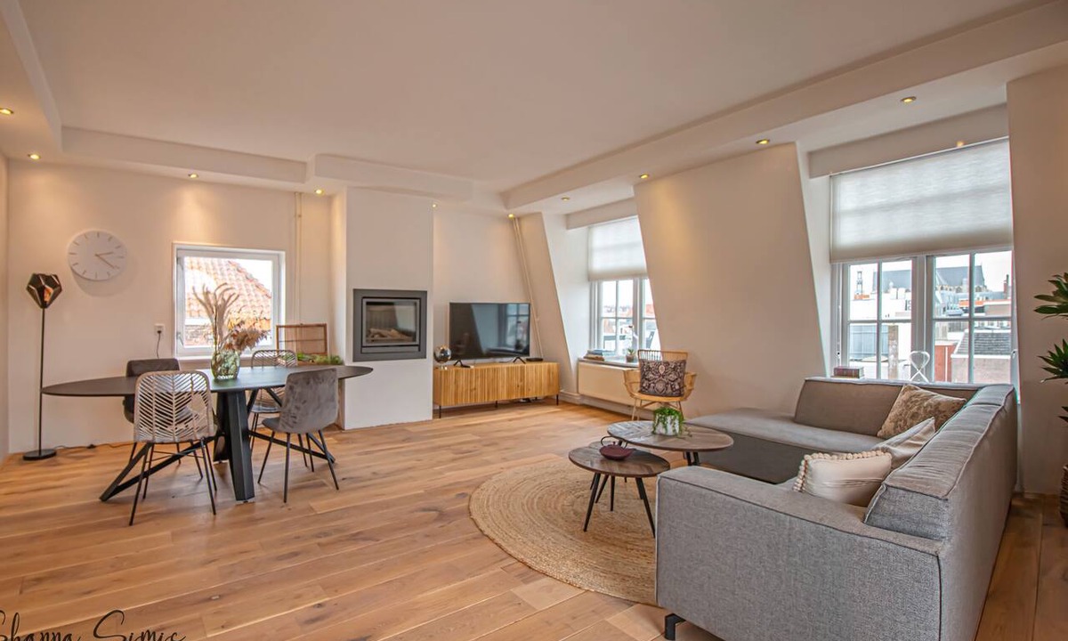 Alkmaar Apartment | Penthouse Trendy inside the historical old city of Alkmaar!