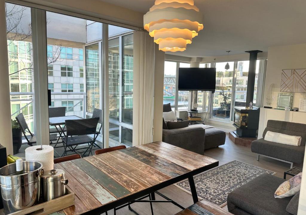 Downtown Vancouver Apartment | Penthouses of Beach Ave