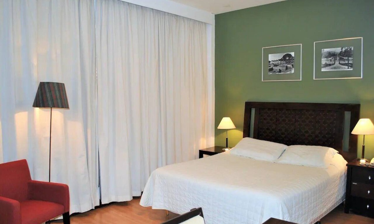 Historic Center Hotel | Perfectly Located Room for Sightseeing and Relaxing in Petrópolis