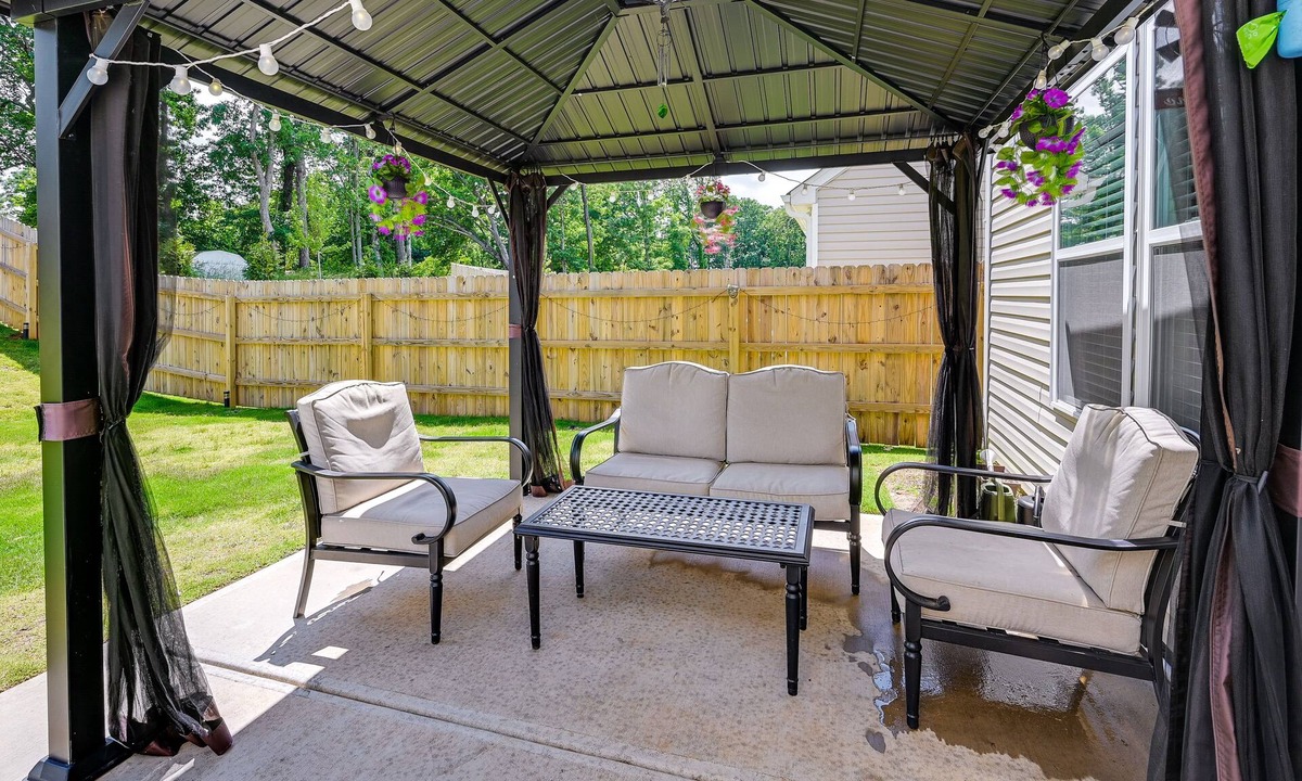 Winston - Salem House | Pfafftown Home ~ 7 Mi to Wake Forest University!