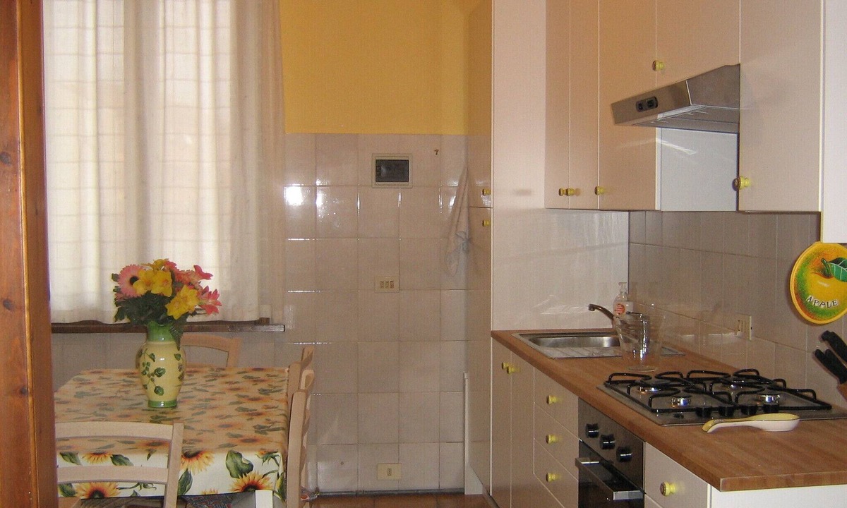 Centro Storico Apartment | Piacenza: Three rooms in close proximity to the historical
