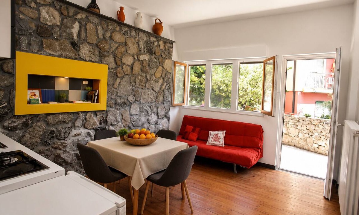 Cinque Terre Apartment | Polly, few steps from the beach -Cinque Terre ,Monterosso.