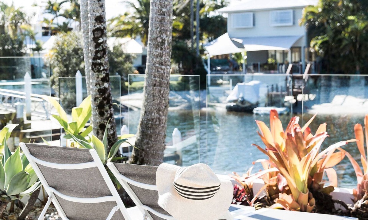 Noosa Heads House | POOL - JETTY - PRIVATE BEACH