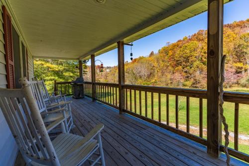 Sparta House | Private Creekside Home with Deck and Fire Pit, Near Sparta