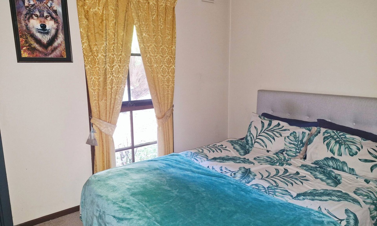 Glen Waverley Apartment | Private ensuite