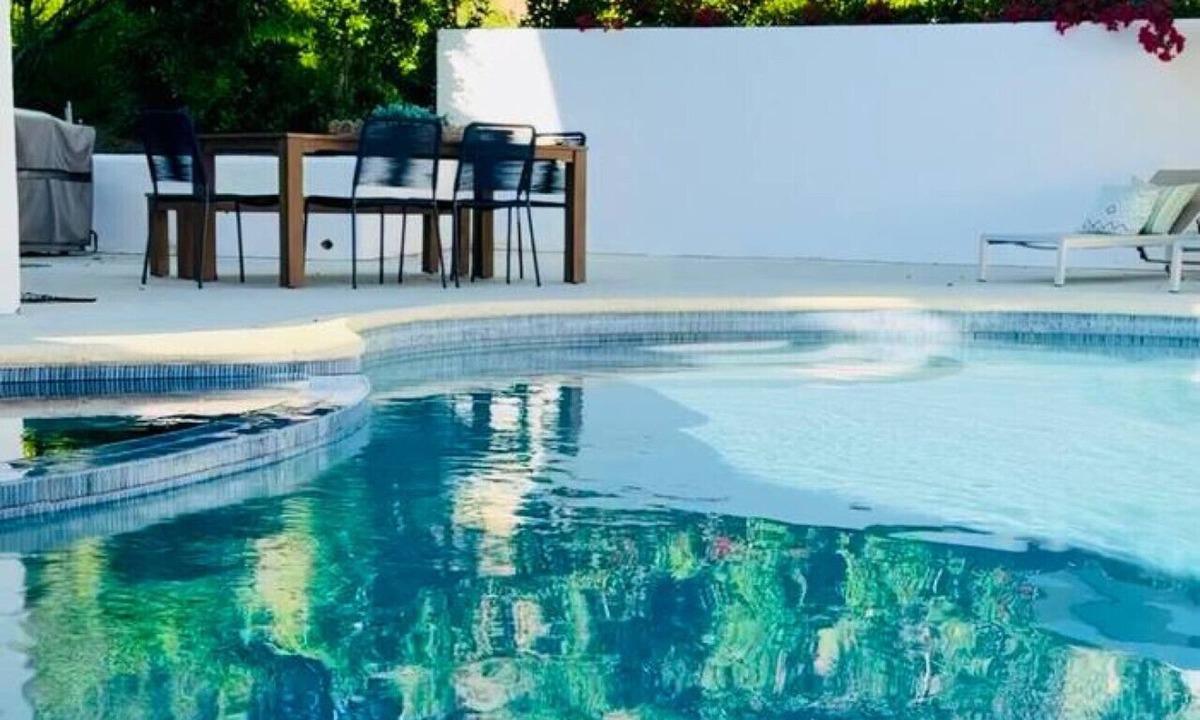 Meiners Oaks House | Private Ojai Hillside Retreat with Pool & Views