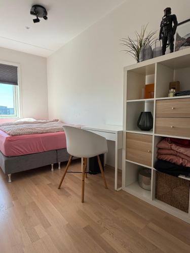Sinsen House | Private room in sharded apartment at Løren