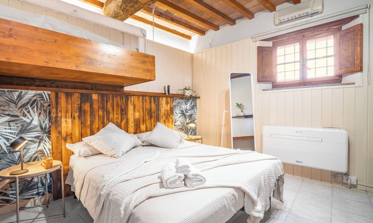 Forcoli Apartment | Pura Apartment - One Bedroom Apartment, Sleeps 3