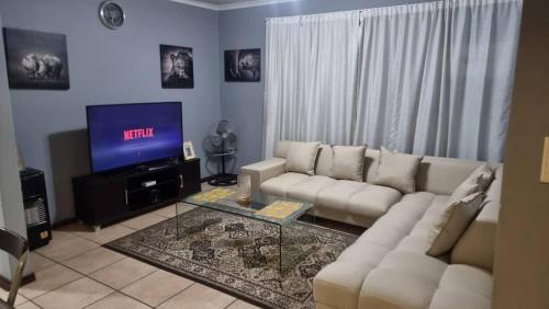 Weltevredenpark Apartment | Reedsview Apartment