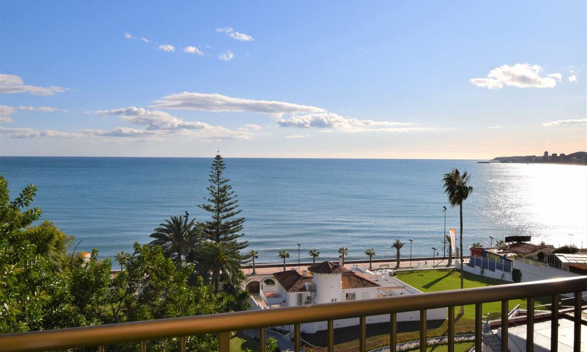 Torreblanca Apartment | Ref: 312 Top floor 2 bed apartment in Torreblanca with sea views