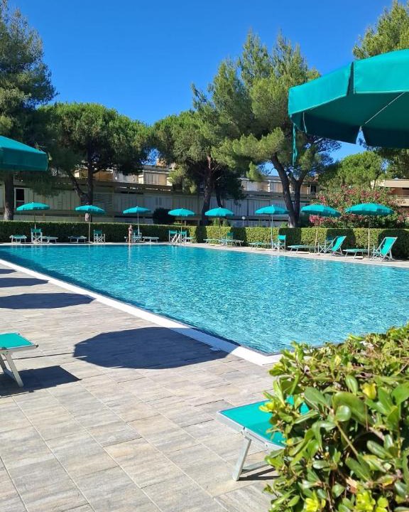 Marina di Bibbona Apartment | Relax a Marina di Bibbona Appartamento con Piscina