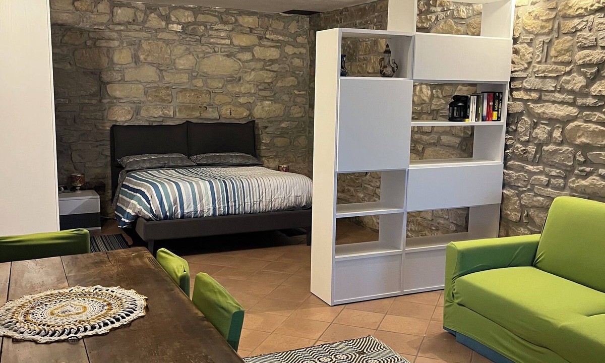 Rovinella Bed & Breakfast | Renovated family suite with separate entrance and large garden