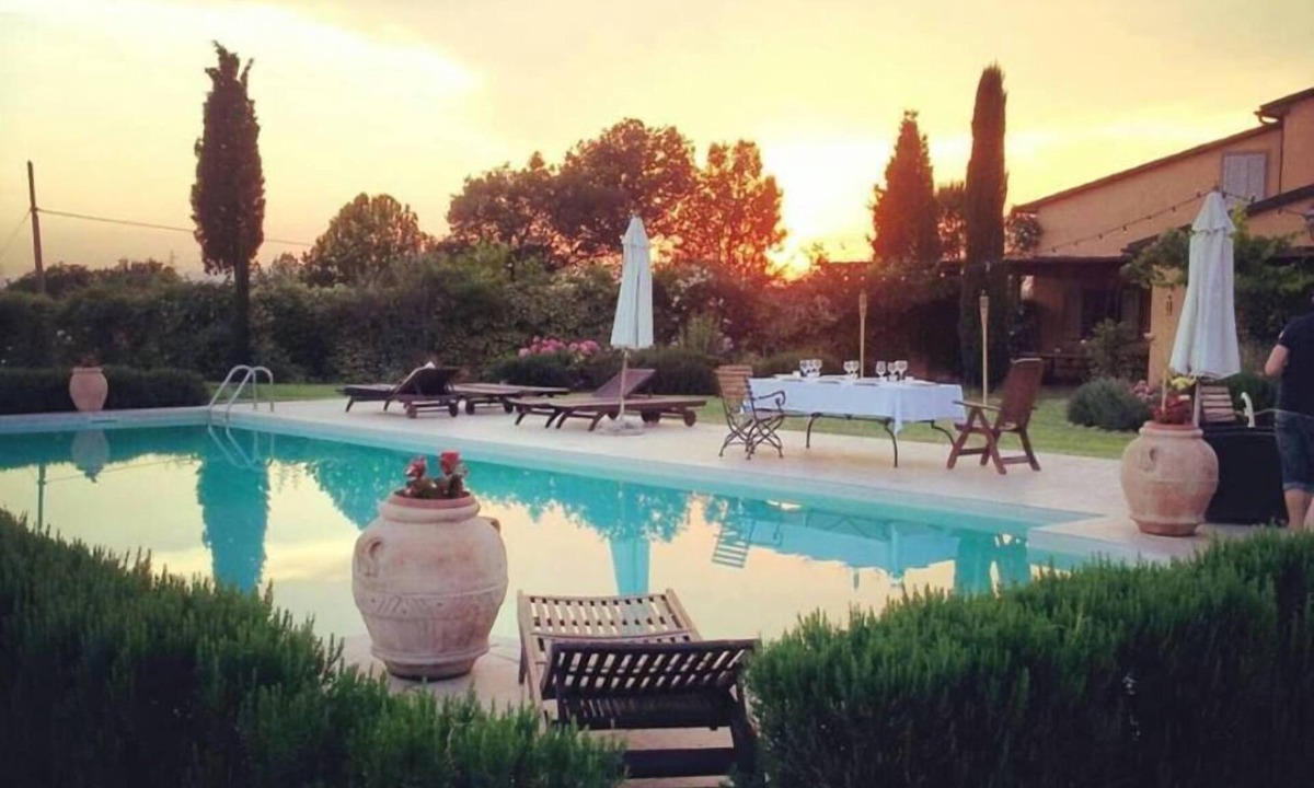 Le Piazze House | (Restyling 2023!) Cascina Rigutino-Luxury Holiday House-Swimmingpool & Jacuzzi