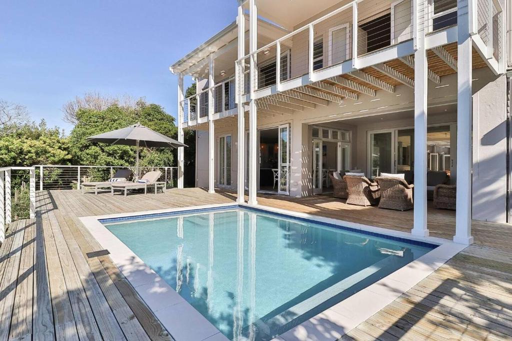 Onrus Apartment | Riverside Manor Banks Of Onrus Lagoon Pool